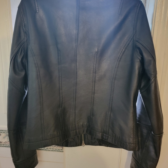 Danier leather jacket - Picture 2 of 3